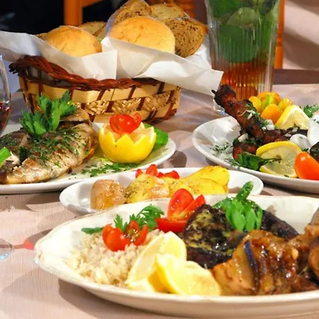 فيلة Leoforos Dyo, Modern 3bdr With Pool, In The Centre بروتاراس