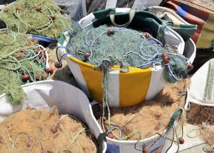 Leoforos Dyo, Modern 3bdr With Pool, In The Centre Βίλα Πρωταράς