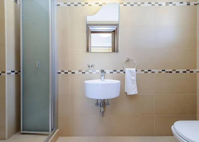 Leoforos Dyo, Modern 3bdr With Pool, In The Centre * Πρωταράς